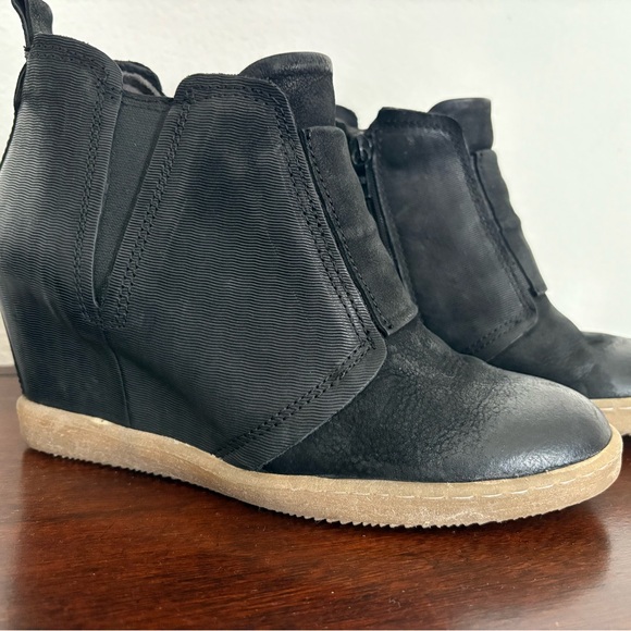 Miz Mooz wedge black ankle boots🎉 - Picture 12 of 16